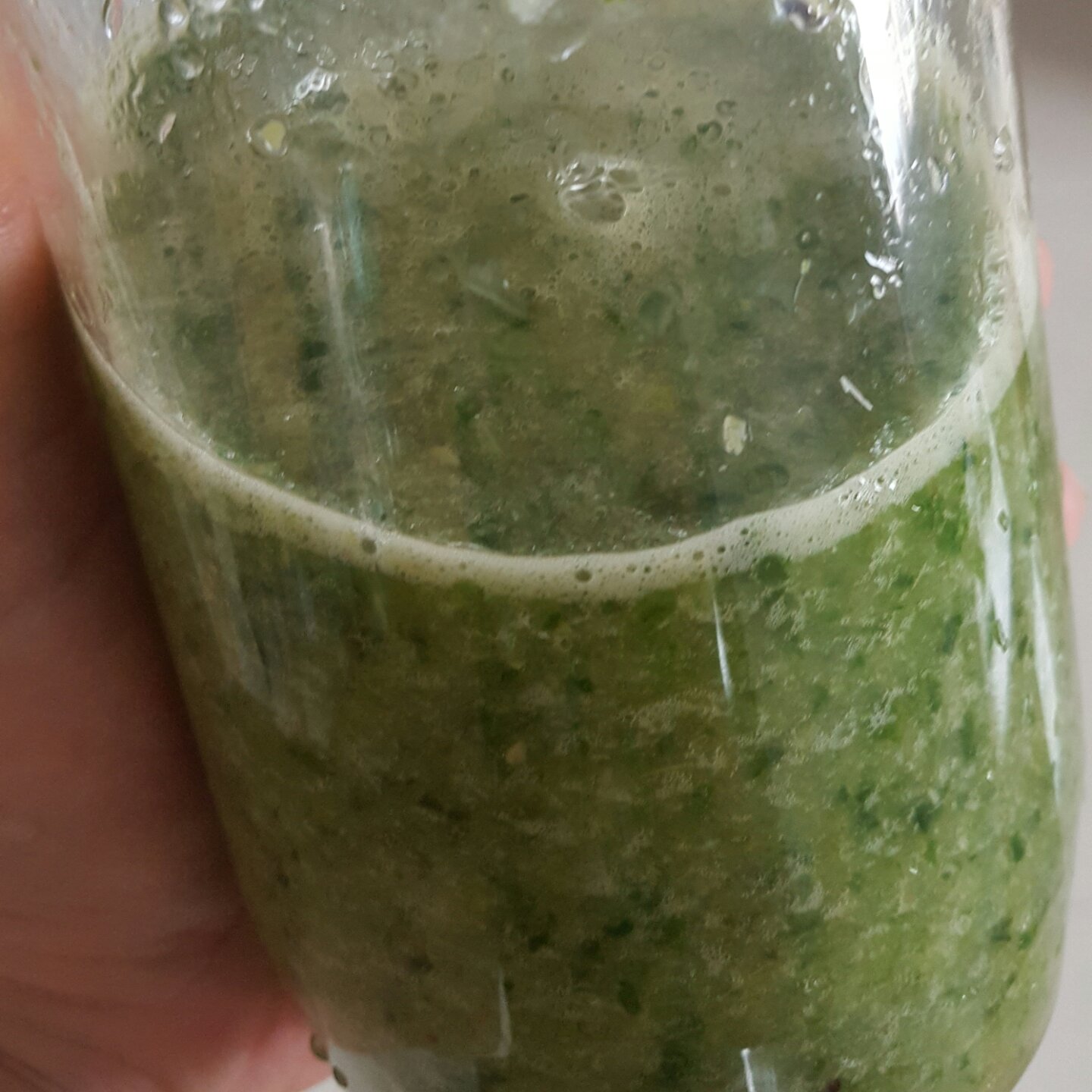 自制hey juice排毒果蔬汁。