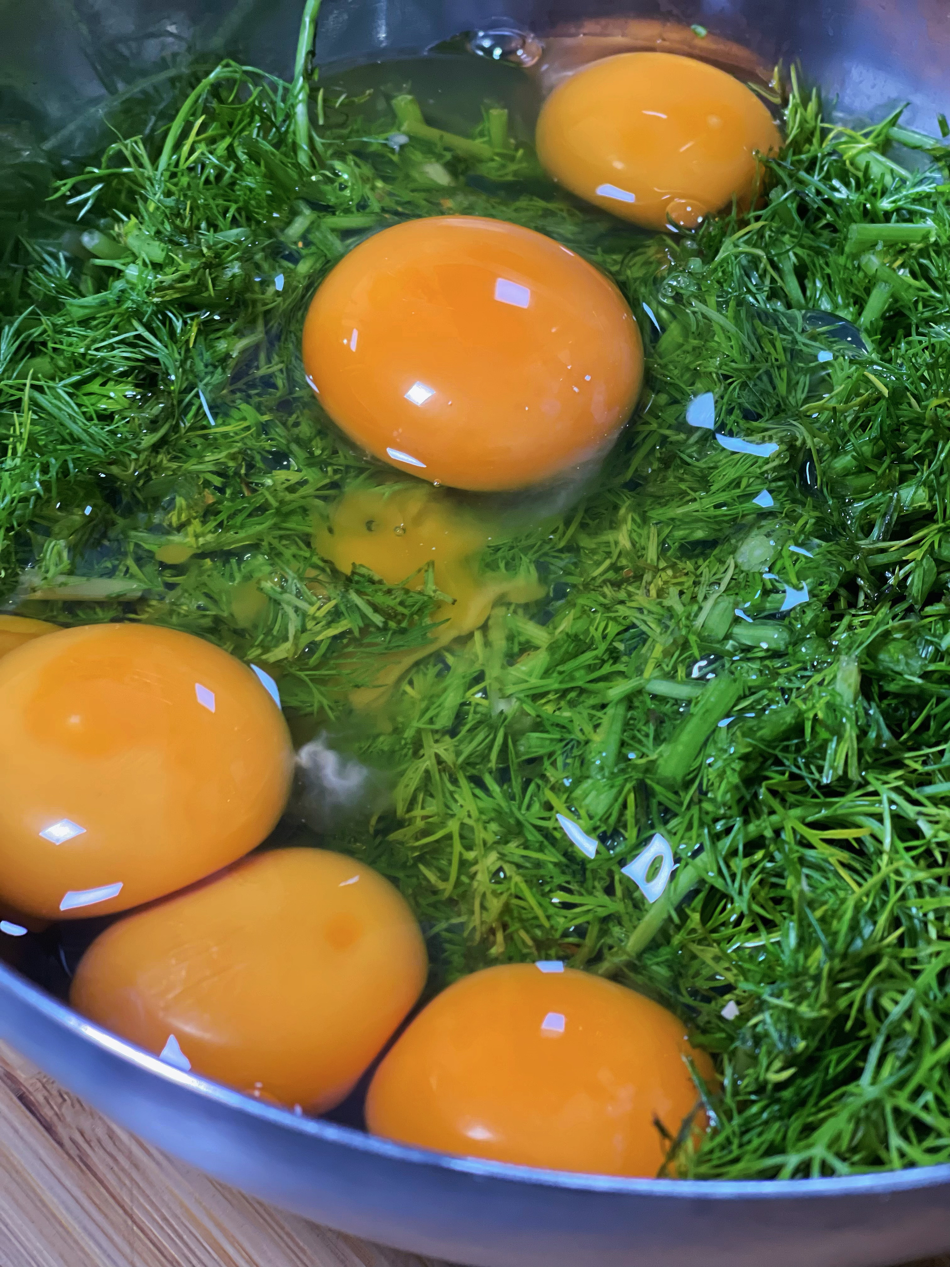 鸡蛋的各种演绎法：茴香炒鸡蛋