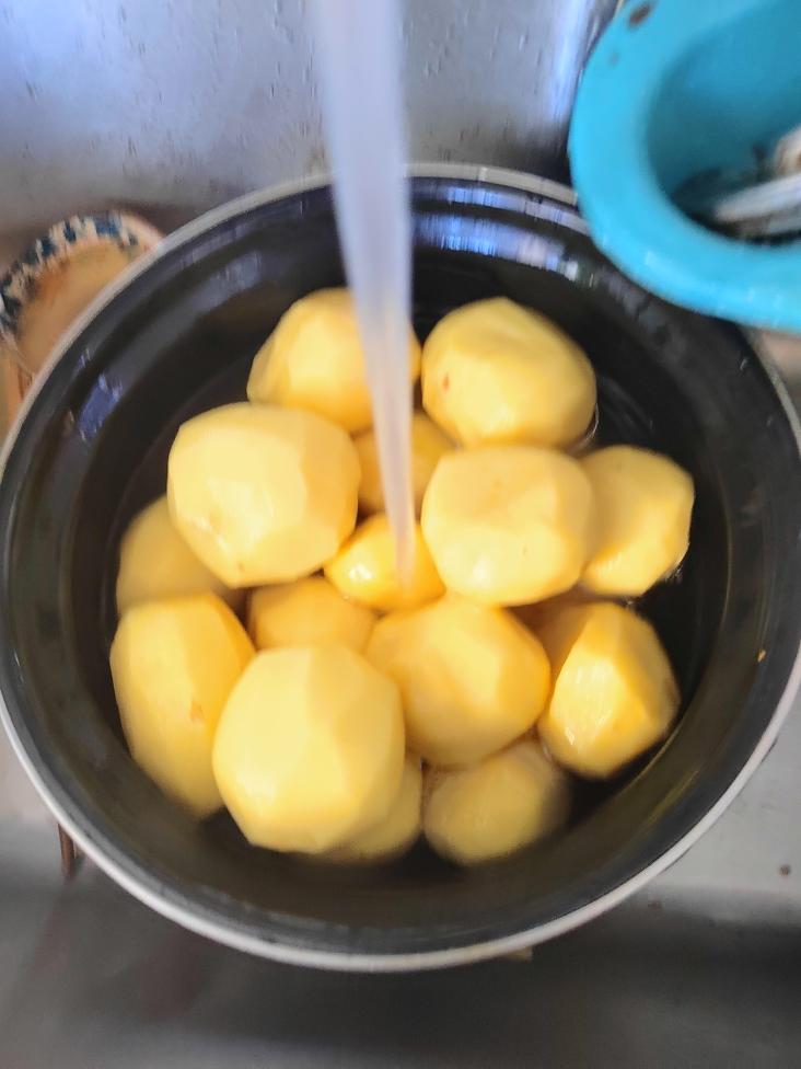 曬土豆干的做法 步驟4