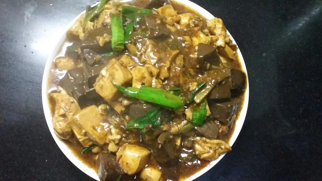 麻辣猪血烧豆腐