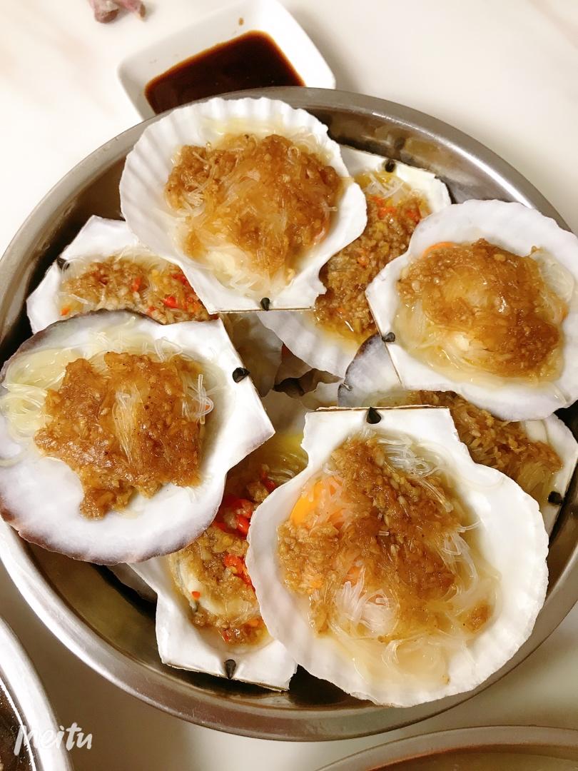蒜蓉粉丝蒸扇贝