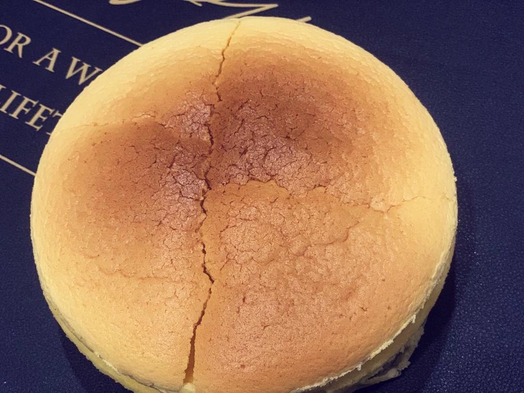 完美轻乳酪芝士蛋糕（不开裂、不回缩、不收腰、入口即融）