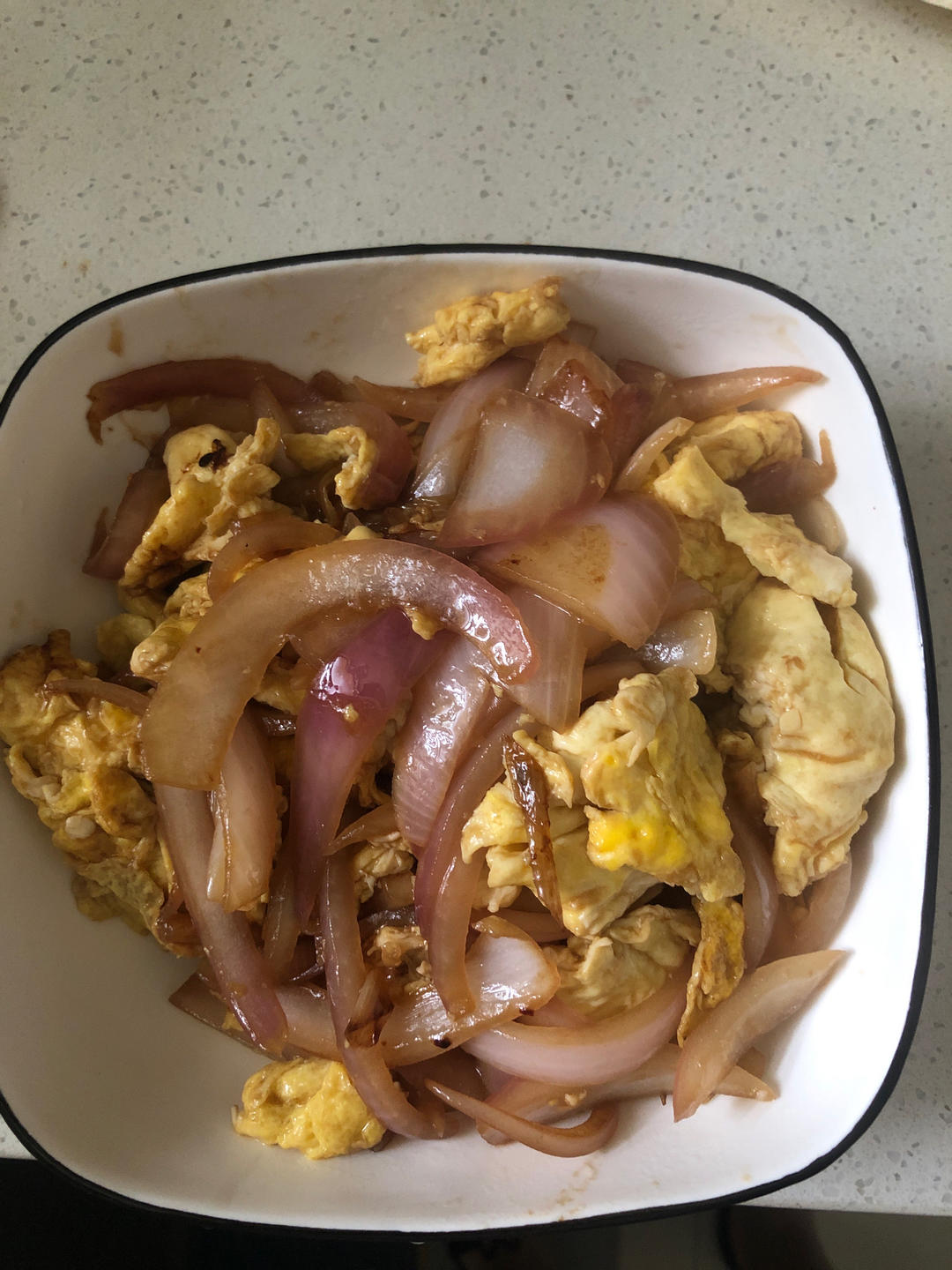 降压防癌的好食材  洋葱炒鸡蛋