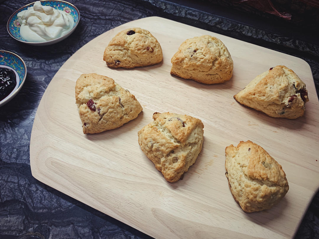完胜星巴克的超美味酥脆司康 super easy crunched scone
