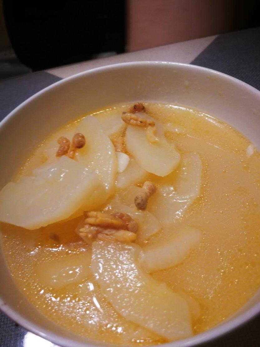 老黄瓜虾皮汤