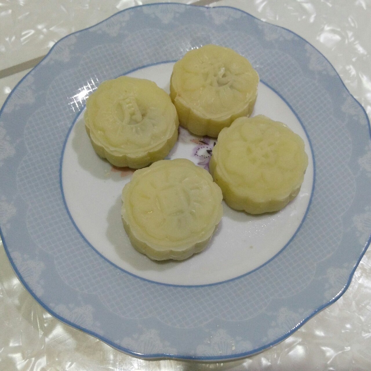 冰皮豆沙月饼
