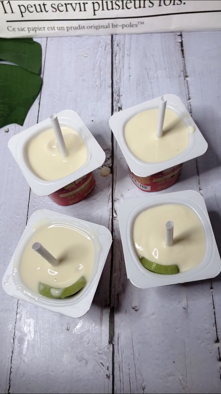 酸奶➕水果=酸奶雪糕的做法 步骤5