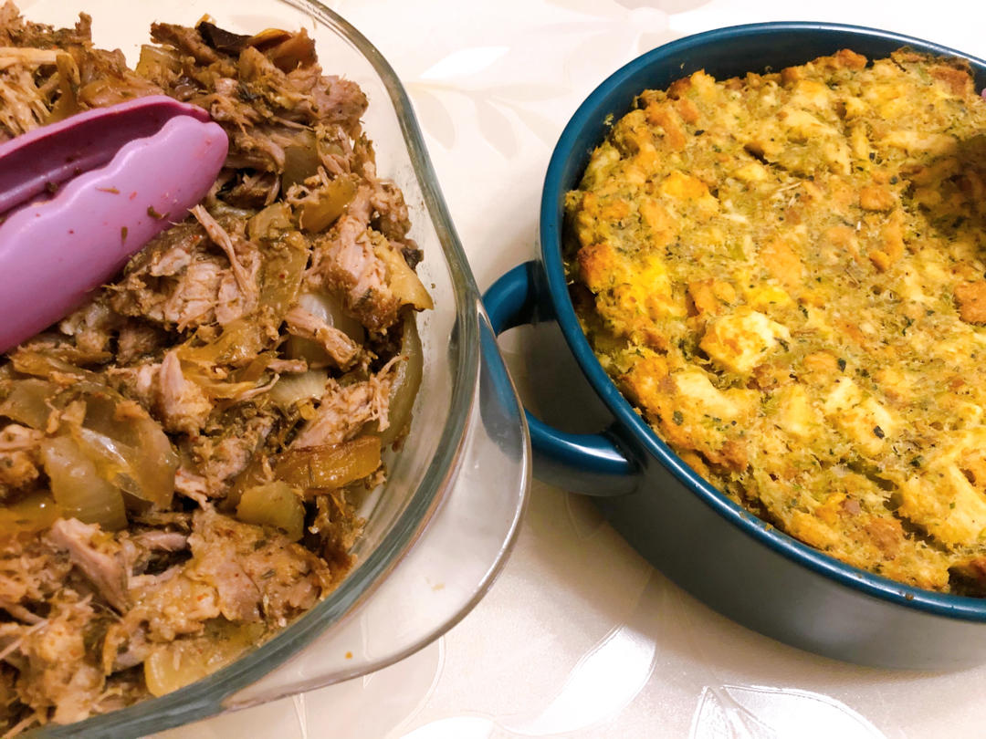 慢烤手撕猪肉 Slow-Cooked Pulled Pork