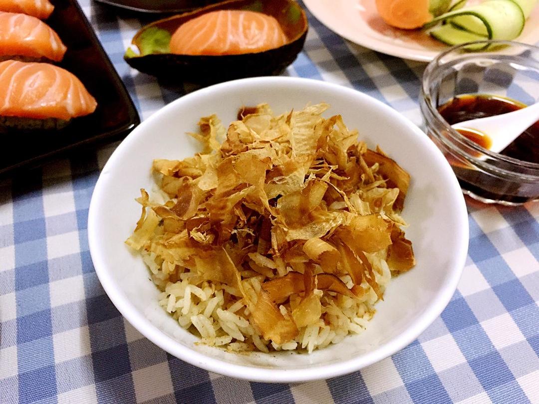 貓餐：柴魚米飯的做法