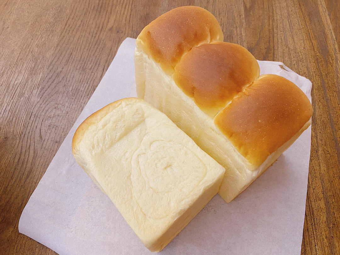基本鲜奶吐司