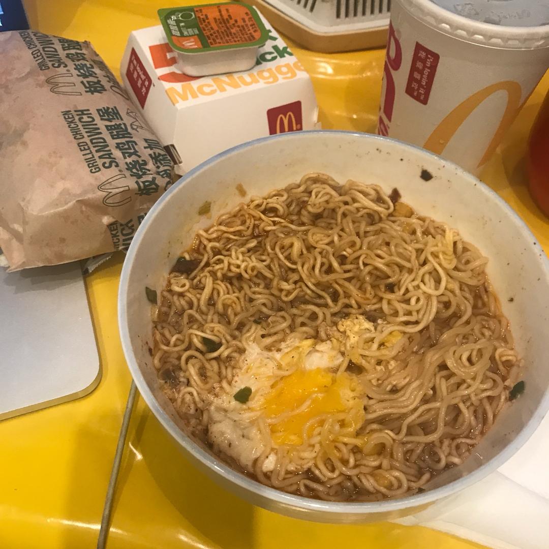 奥运冠军李小鹏的方便面做法（搬运来的）