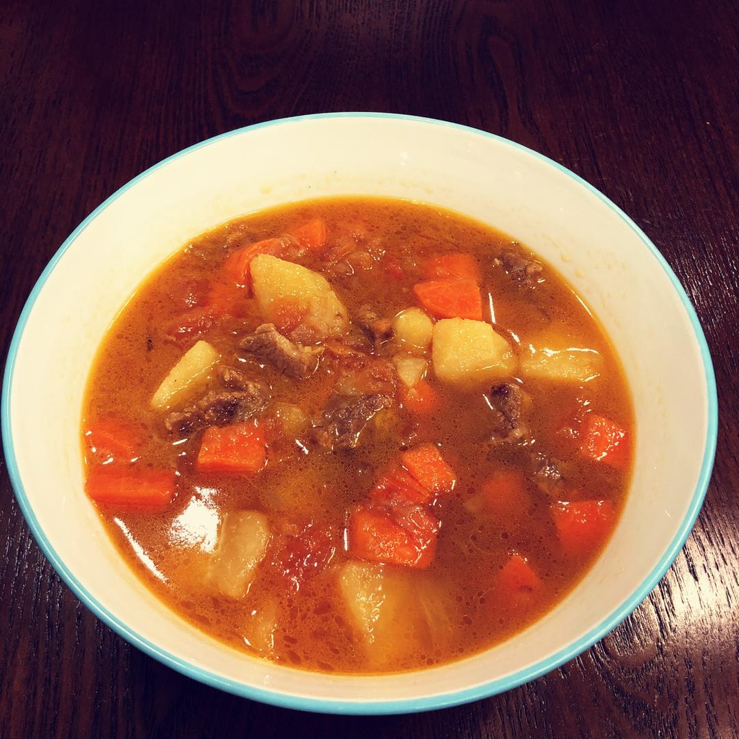 番茄土豆炖牛腩