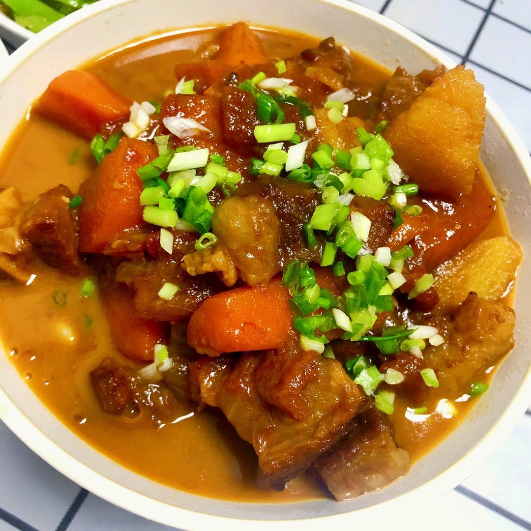 番茄土豆炖牛腩