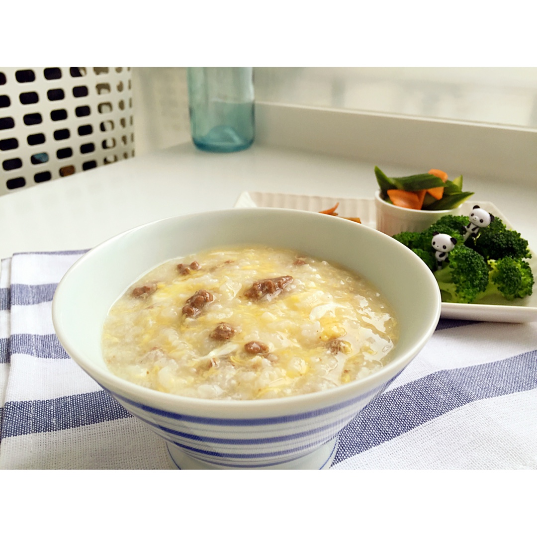 隔壁头俄豆窦隆做的牛肉蛋花粥