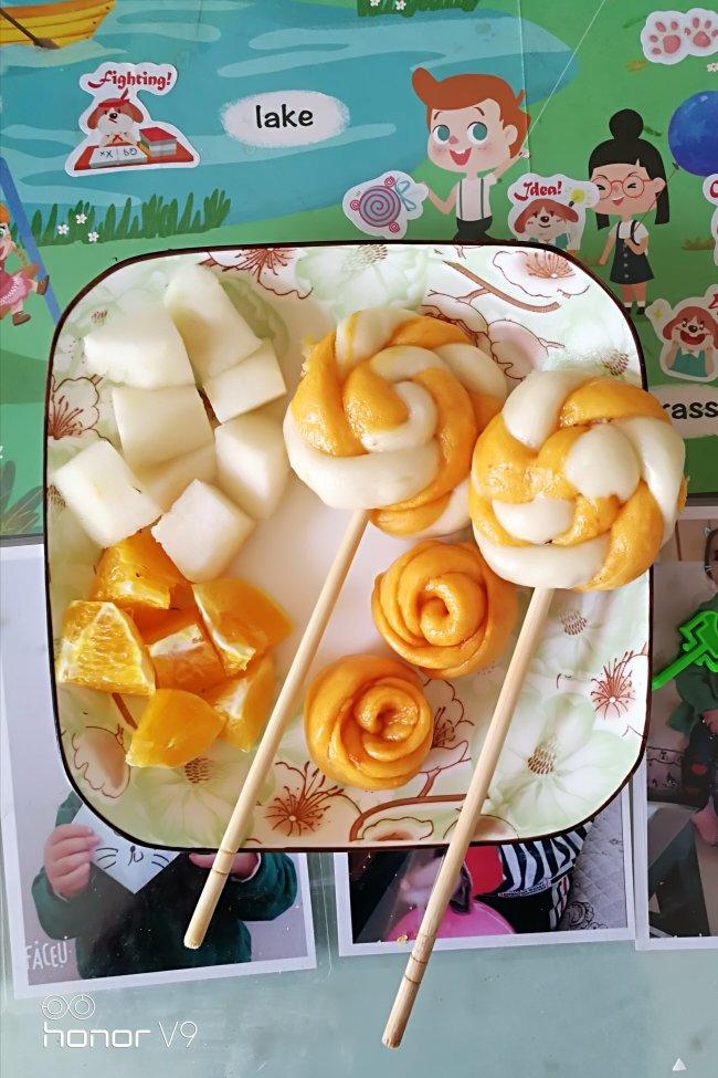 天然果蔬汁彩色棒棒糖馒头