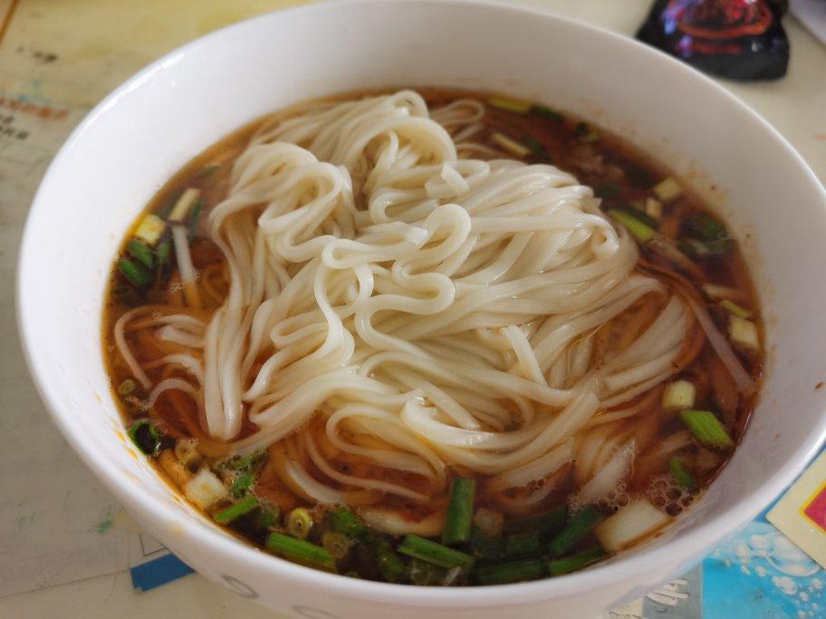 最美不过那碗阳春面