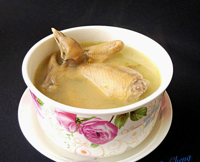 绿豆白鸽汤的做法