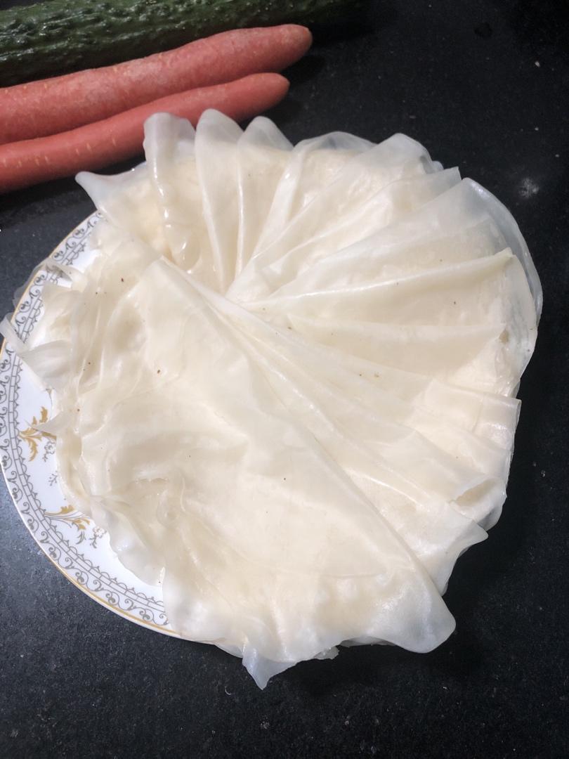 饺子皮蒸春饼-春饼卷万物