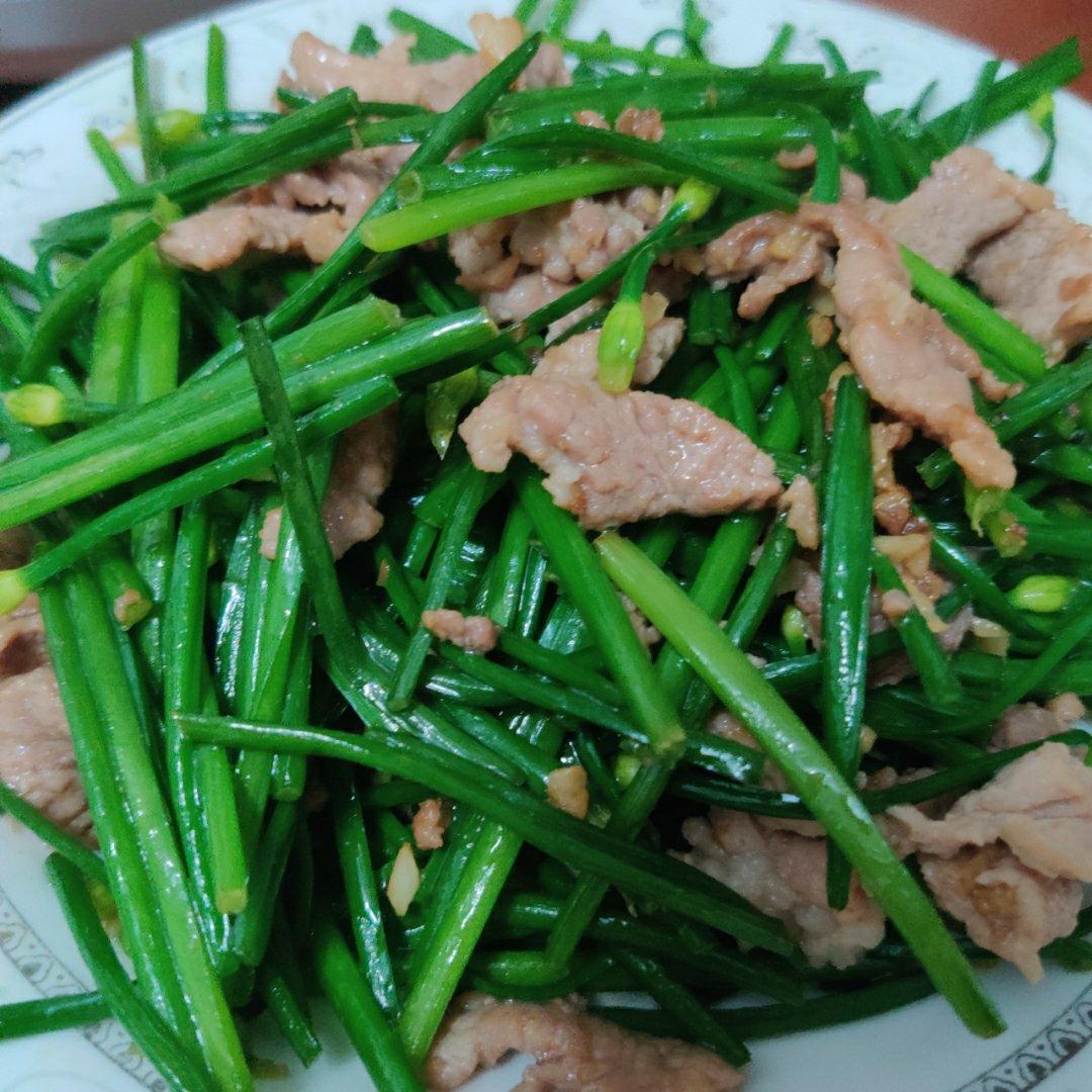 韭菜花炒肉