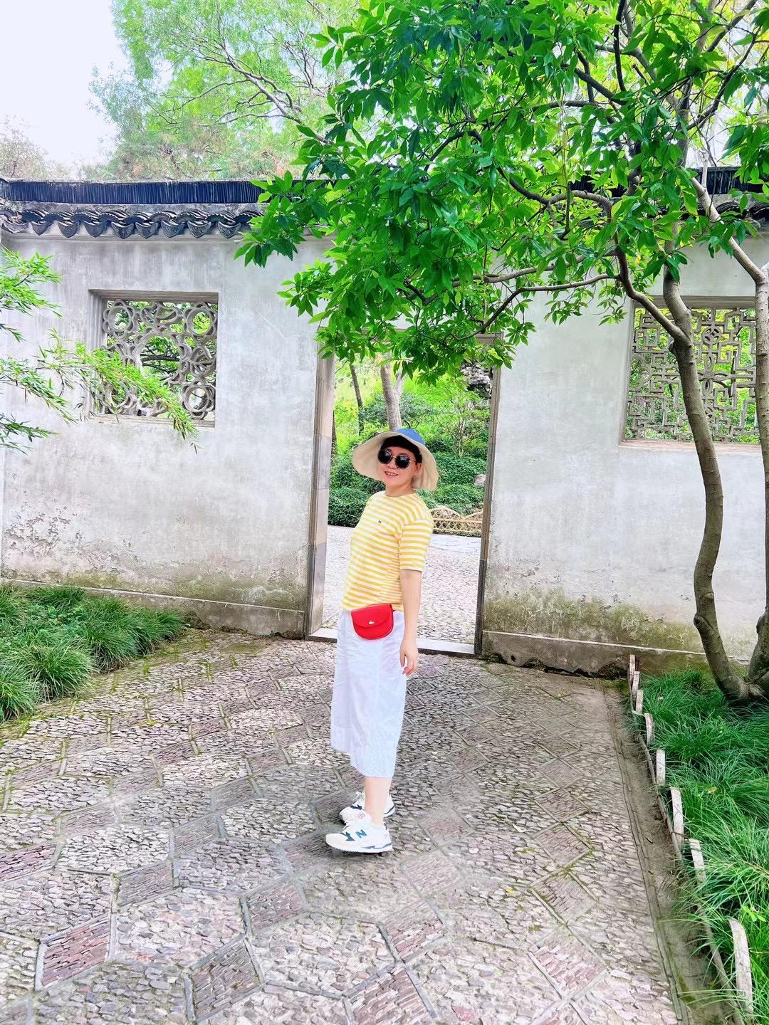 幸福的小宝兔