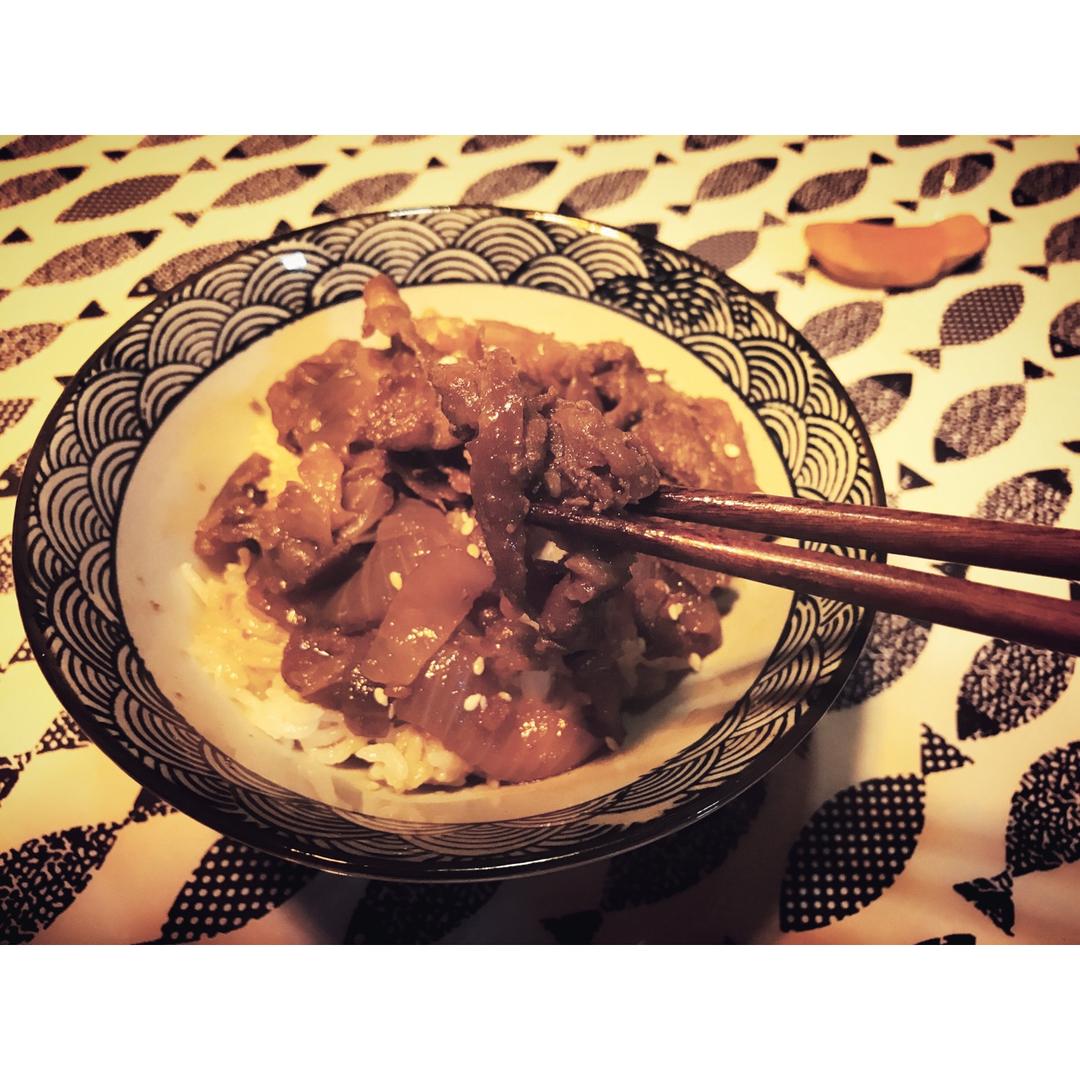 吉野家牛肉饭（牛丼）