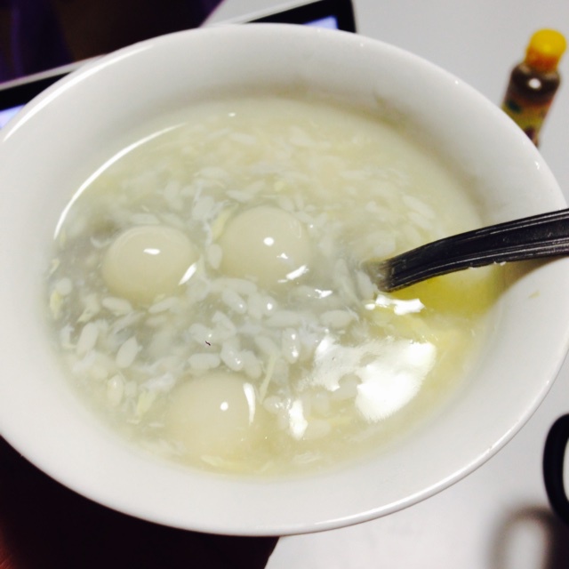 蛋花酒酿圆子