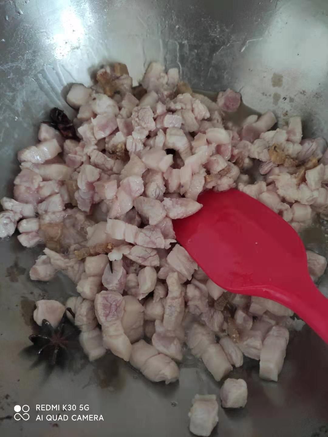 猪肉香菇酱的做法 步骤2