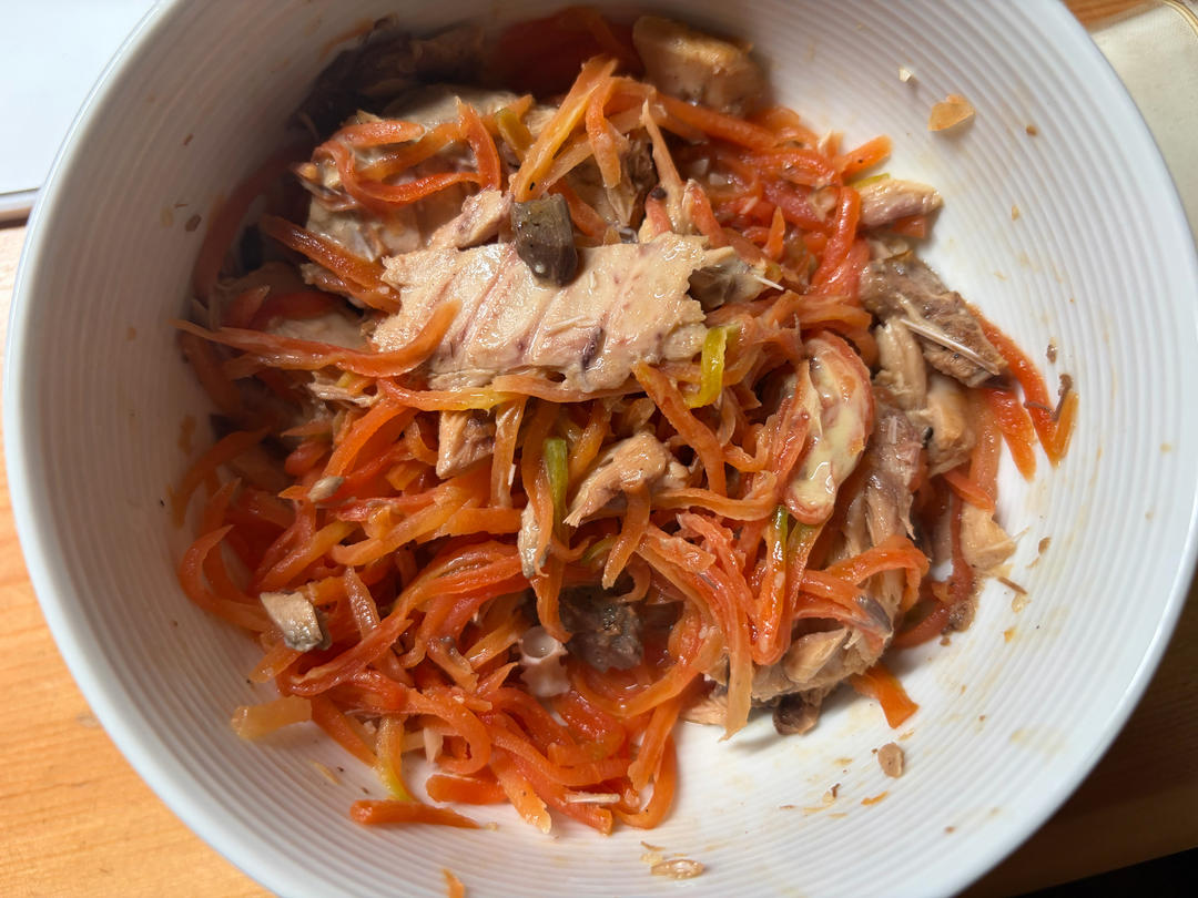 胡萝卜金枪鱼沙拉（栗原晴美）