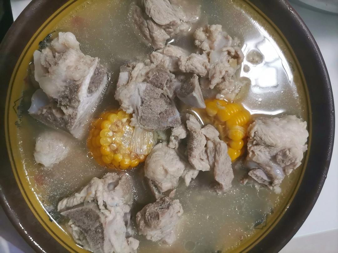 玉米排骨汤
