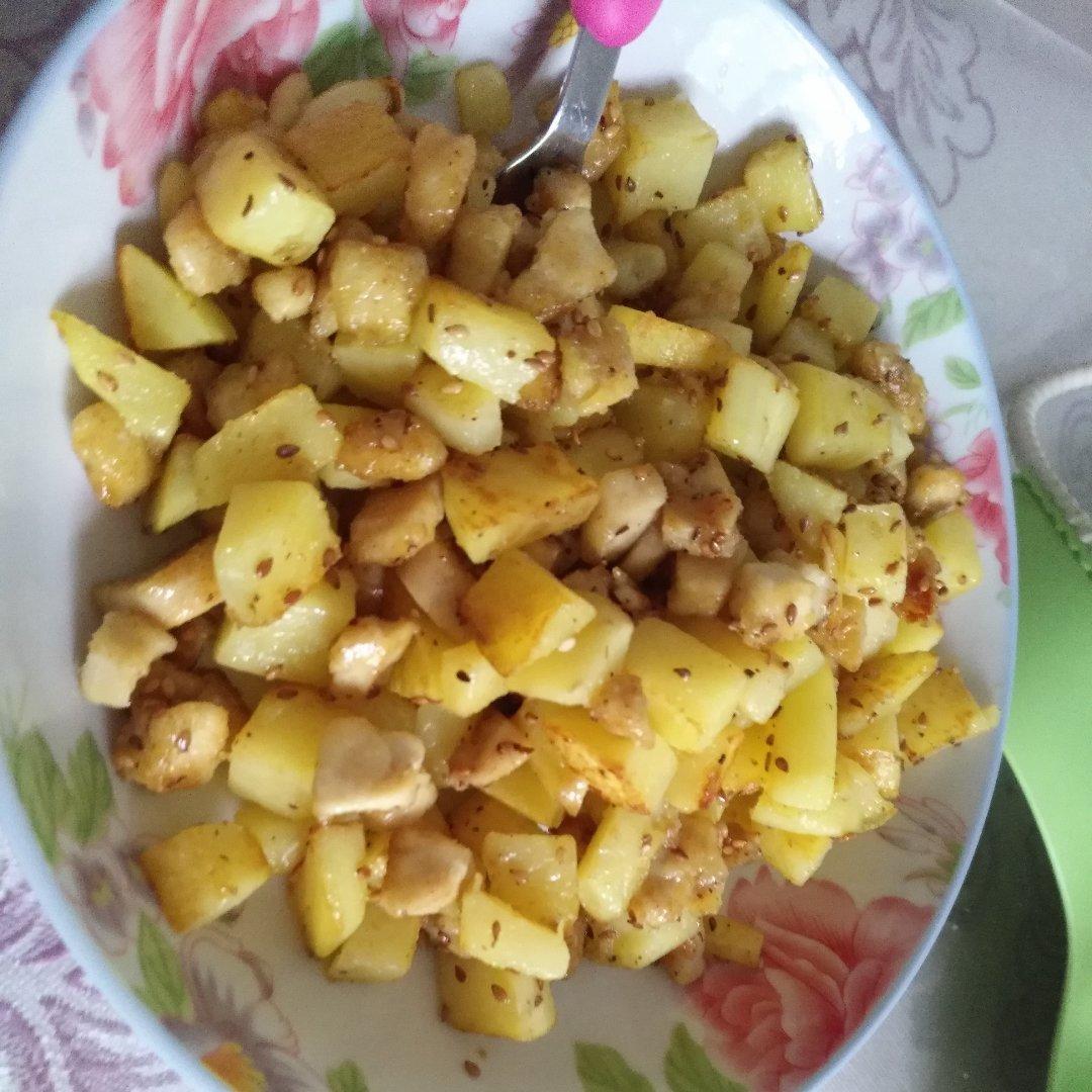 孜然鸡肉土豆丁