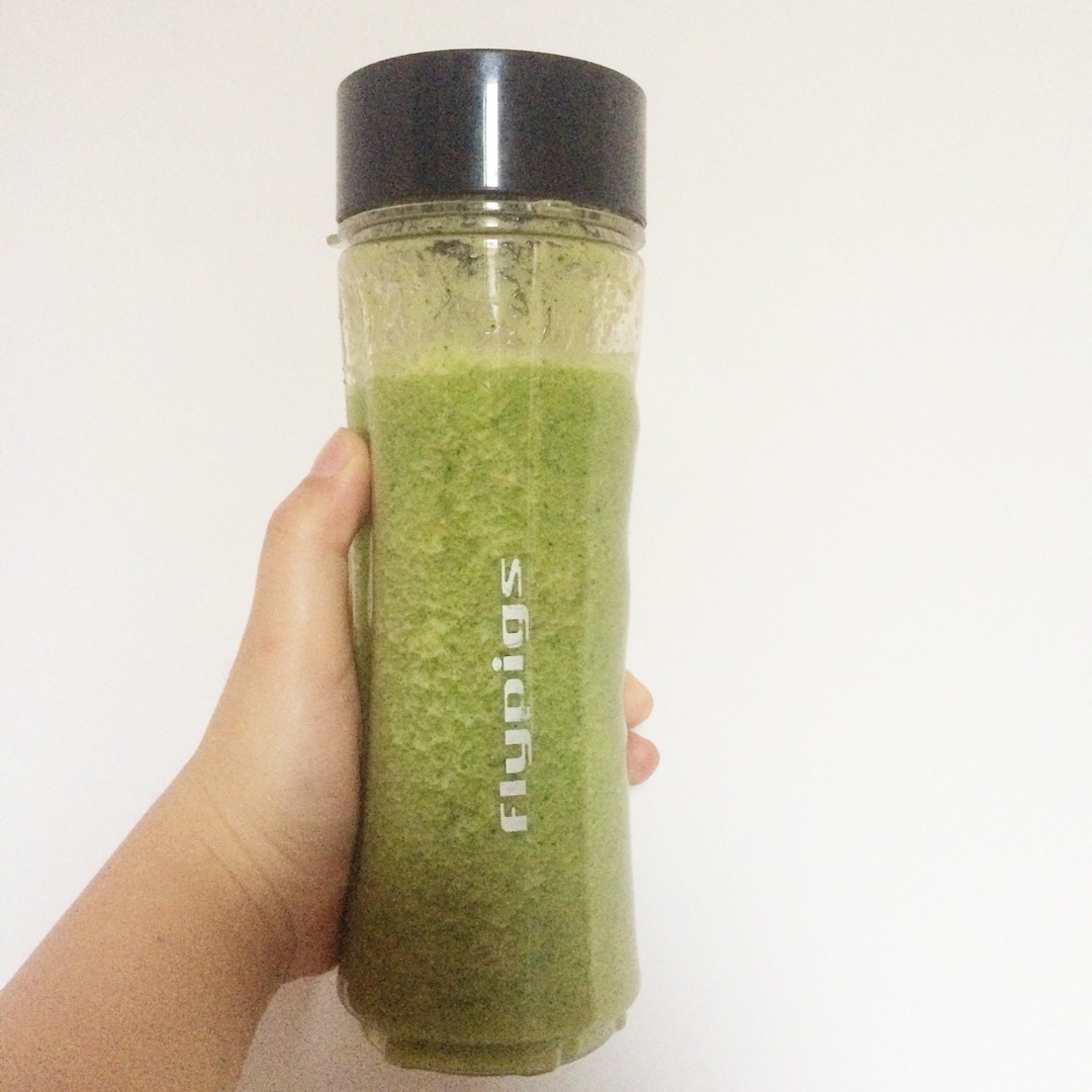 香蕉黄瓜汁    ＃水果一箩筐＃