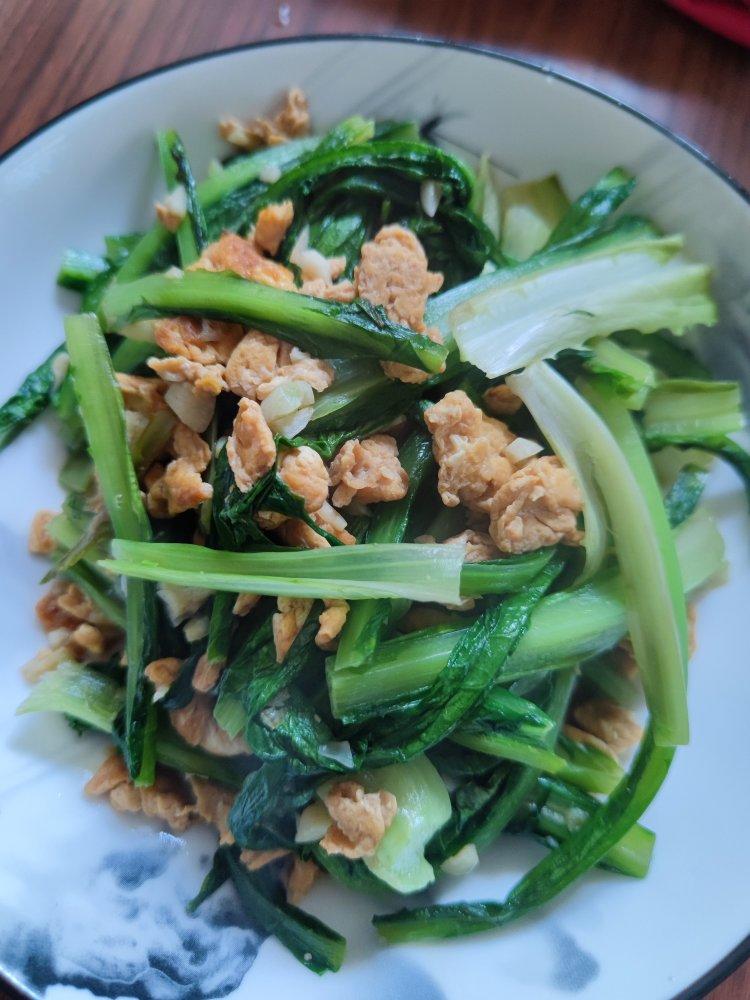 油麦菜炒鸡蛋