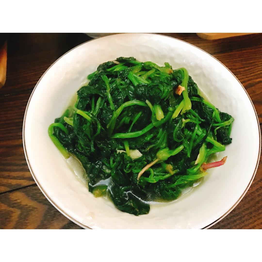蒜蓉炒菠菜