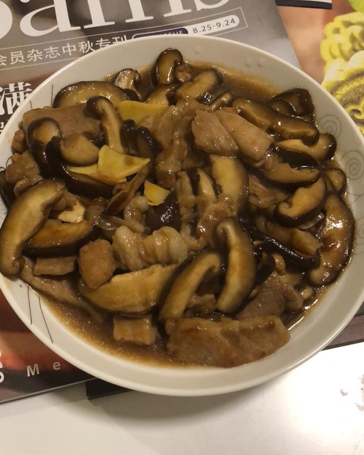 香菇炒肉