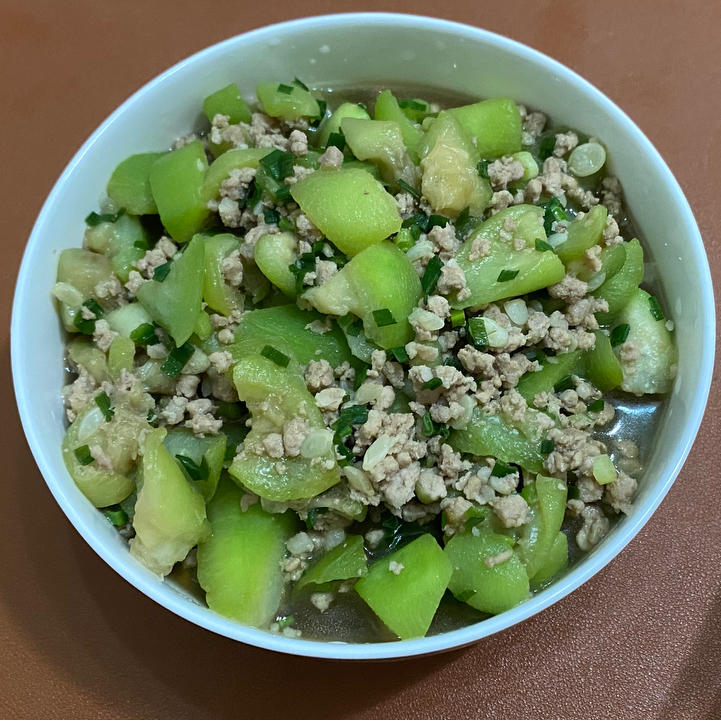 孩子吃米饭的最爱—丝瓜肉末