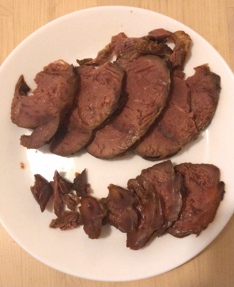 酱牛腱子肉~~（附酱猪腱子肉和卤鸡蛋做法）