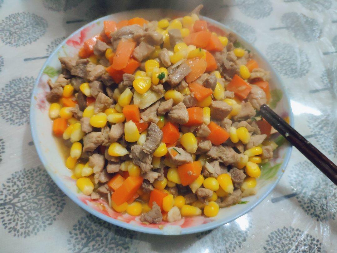 玉米粒双椒碎肉丁