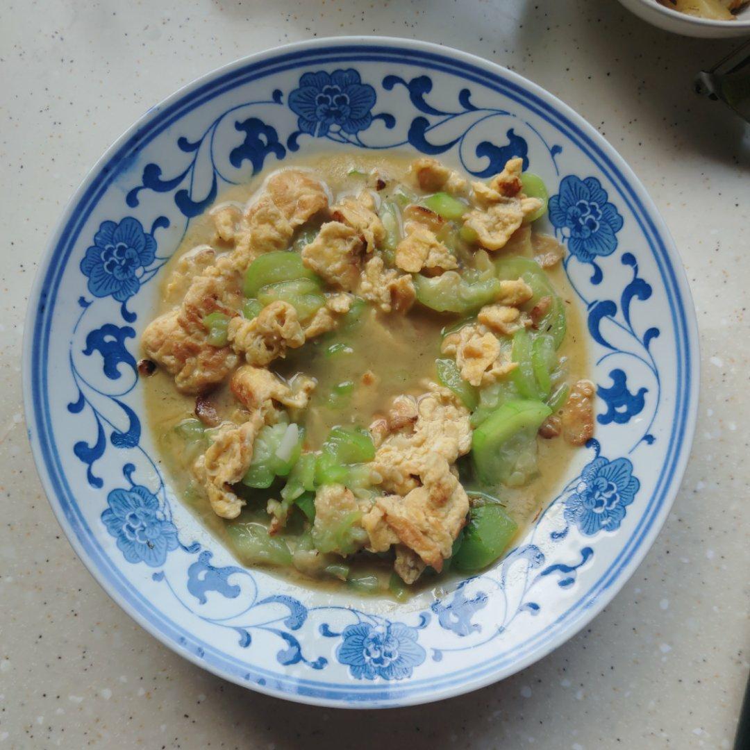 简单快手，五分钟搞定的丝瓜炒蛋