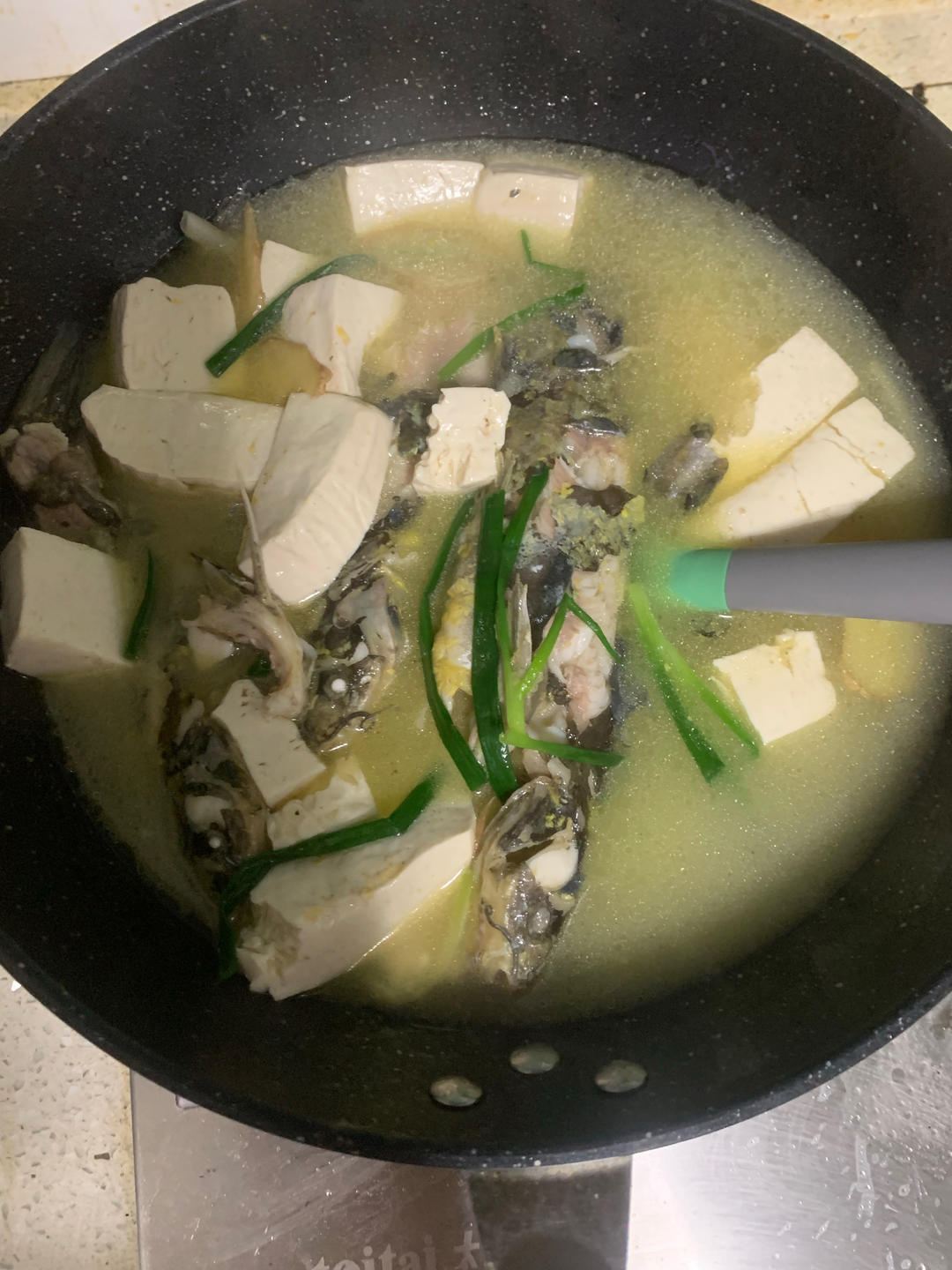 昂刺鱼豆腐汤（黄辣丁）