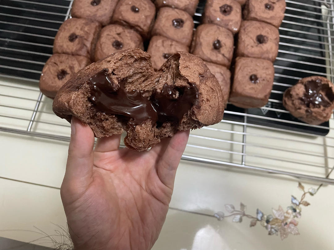 我被这个巧克力甘那许面包征服了···