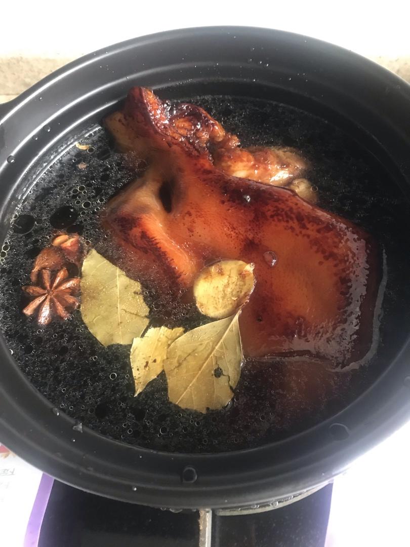 年夜菜经典：发财就手 | 吃不腻的金钱红烧猪肘