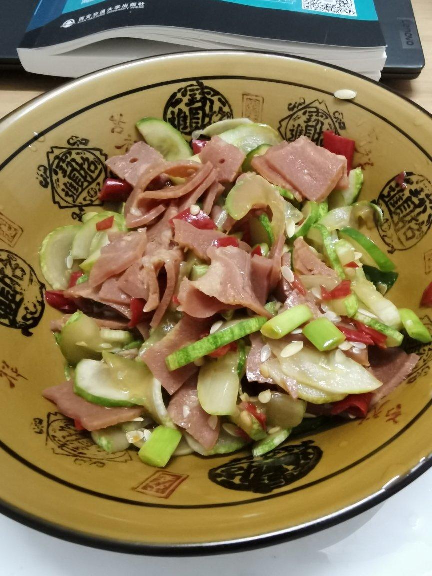 培根炒黄瓜