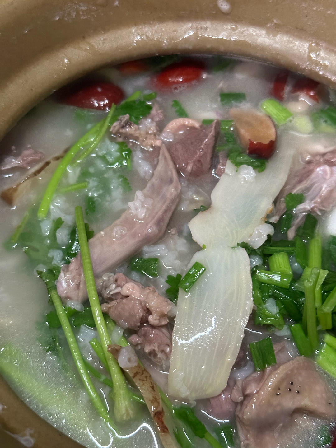 补血淮山瑶柱乳鸽粥