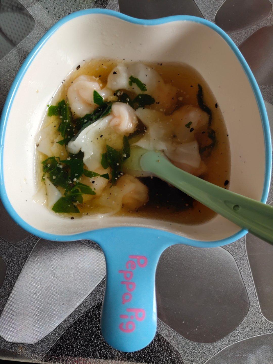 虾肉胡萝卜小馄饨（一岁以上宝宝）