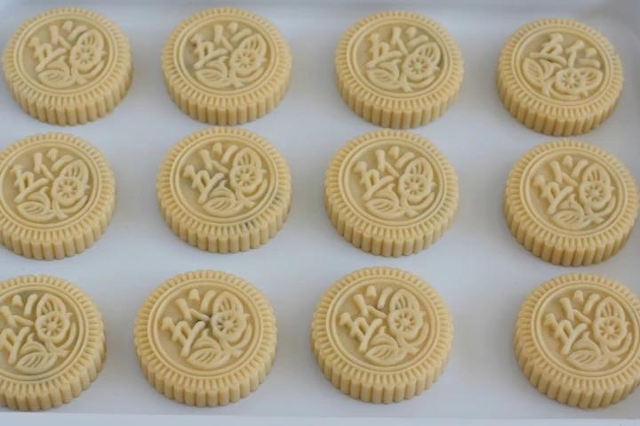 提浆五仁馅月饼（京式提浆皮，老式传统月饼）