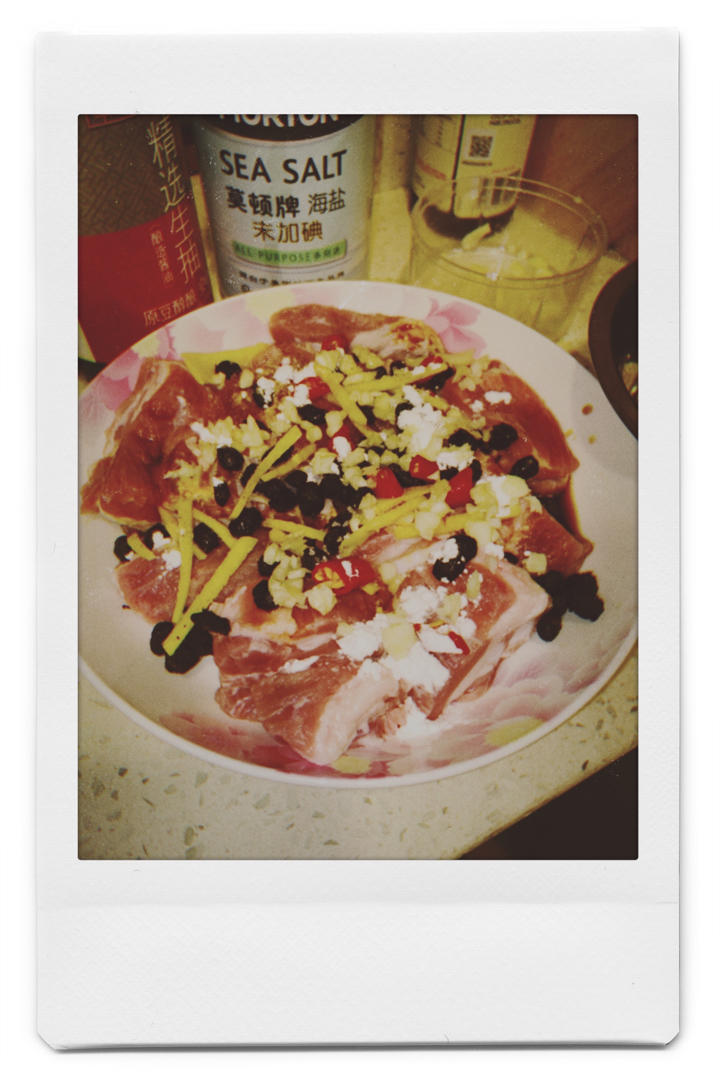 比糖醋排骨还好吃的蒸排骨（豉汁排骨电饭煲版，超级简单快手菜）