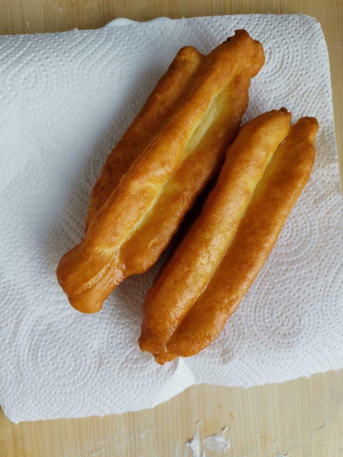 酥软小油条（早餐）