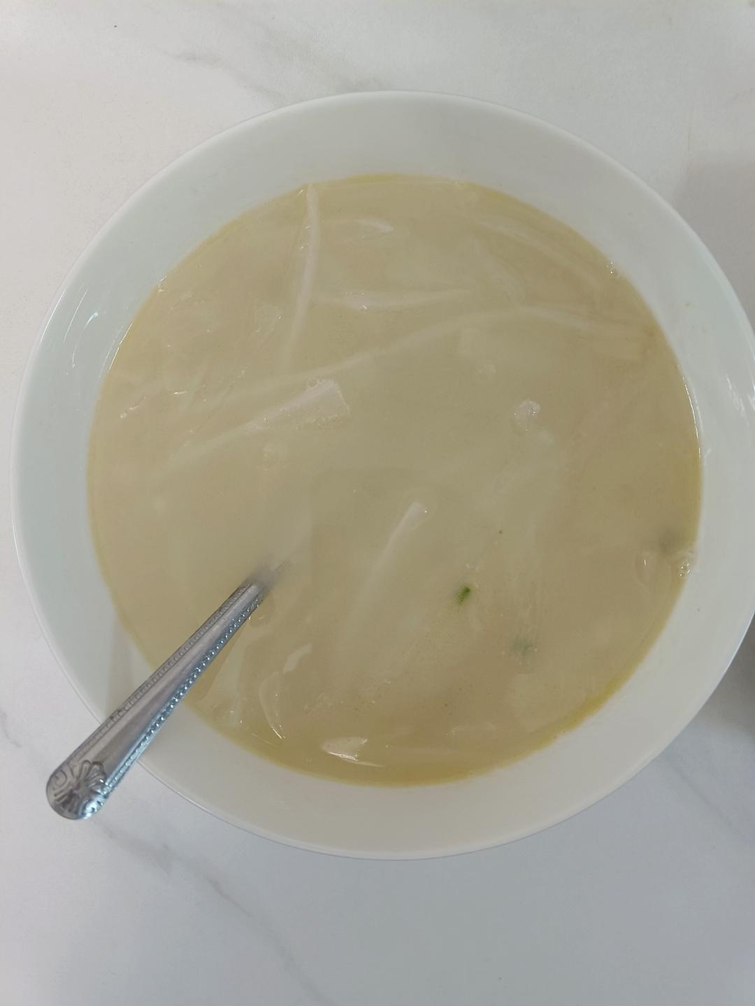 虾皮萝卜丝汤