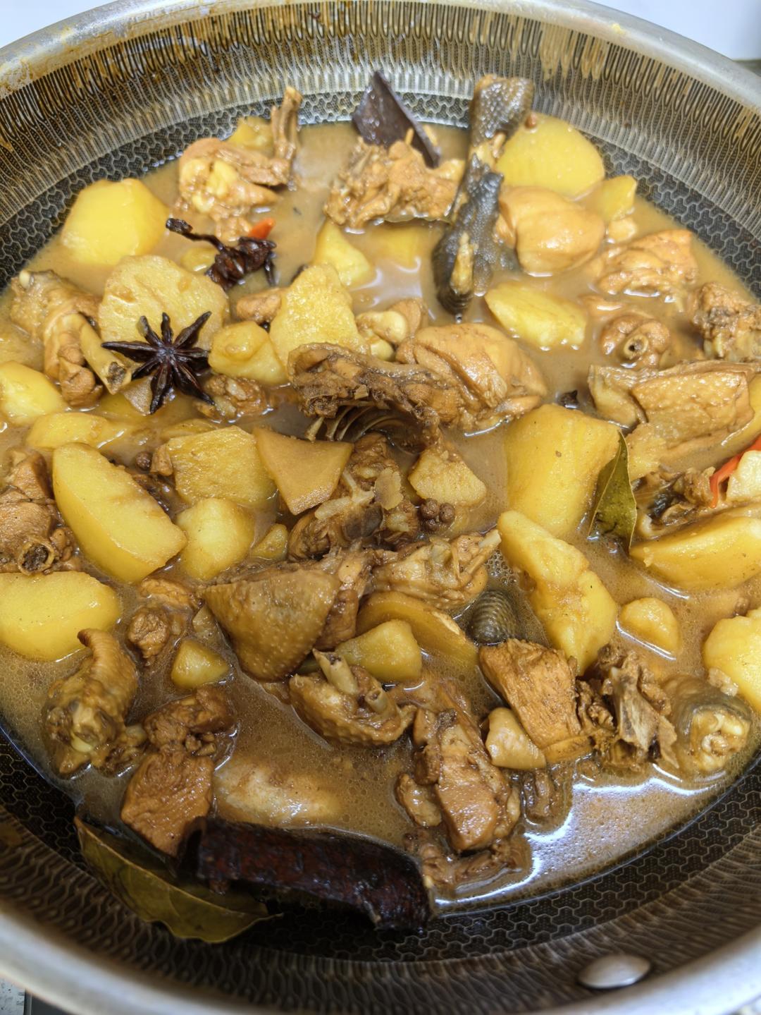 红烧鸡块炖土豆