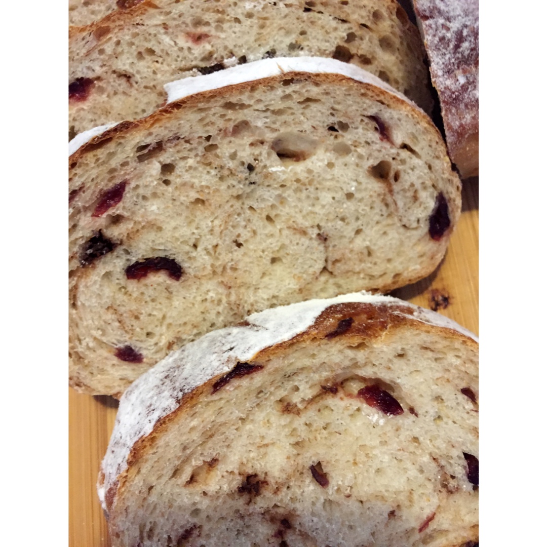 香蕉奶酪巧克力蔓越梅软欧~天然酵种(健康无油)